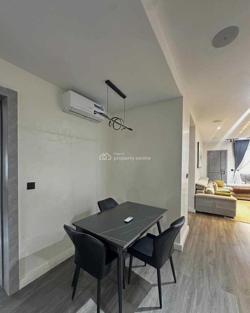 Semi Furnished 2 Bedroom Apartment Available, Lekki Phase 1, Lekki, Lagos, Flat / Apartment for Rent