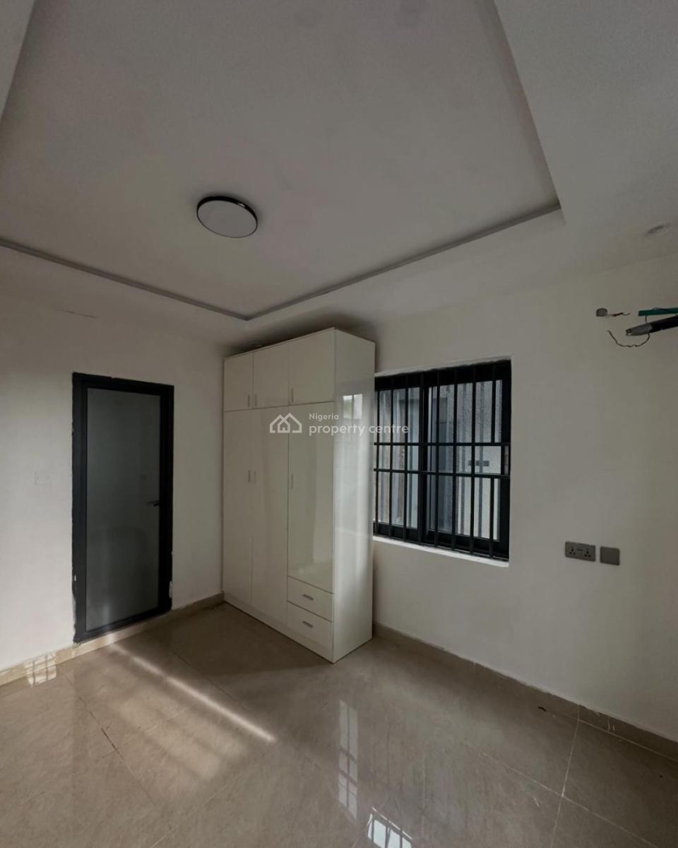 1 Bedroom Apartment Available (ground Floor), Ajah, Lagos, Flat / Apartment for Rent