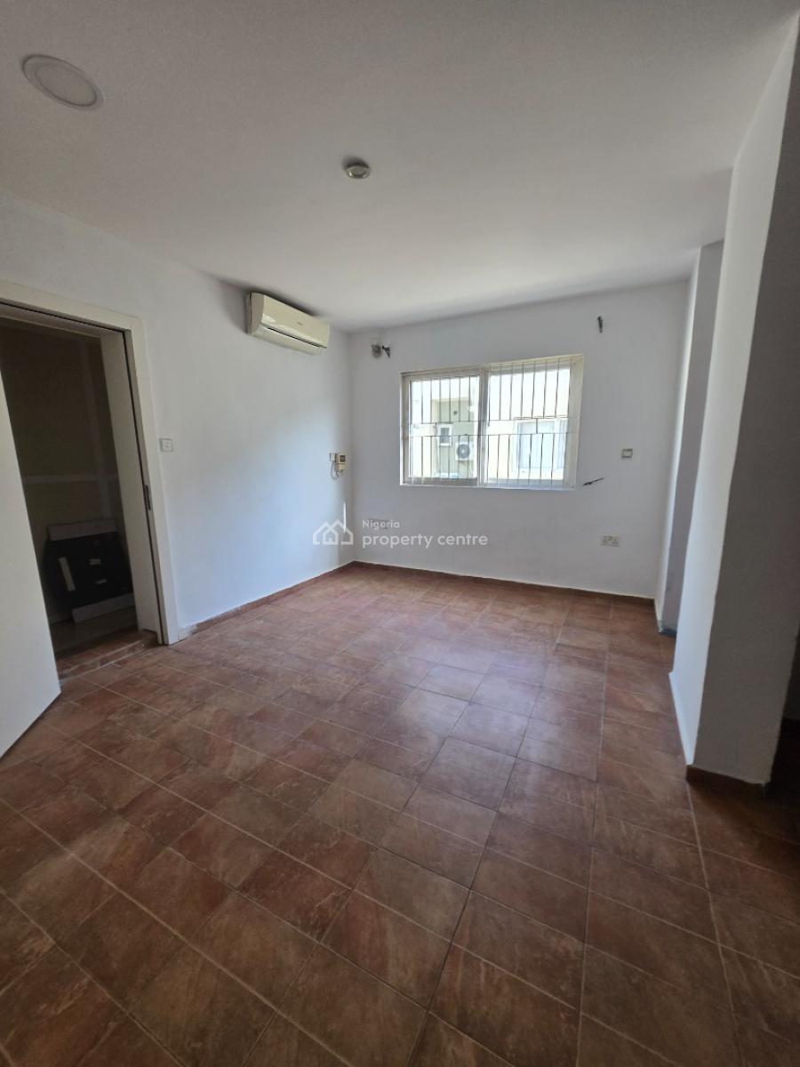Standard 4-bedeoom Penthouse with Bq at Ikate, Prune Waterview Estate L, Garden-2 Estate Ikate, Ikate, Lekki, Lagos, Block of Flats for Sale