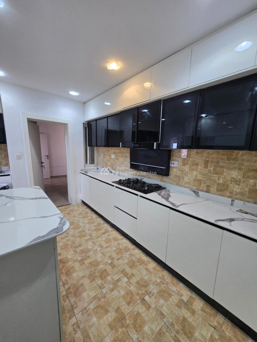Standard 4-bedeoom Penthouse with Bq at Ikate, Prune Waterview Estate L, Garden-2 Estate Ikate, Ikate, Lekki, Lagos, Block of Flats for Sale