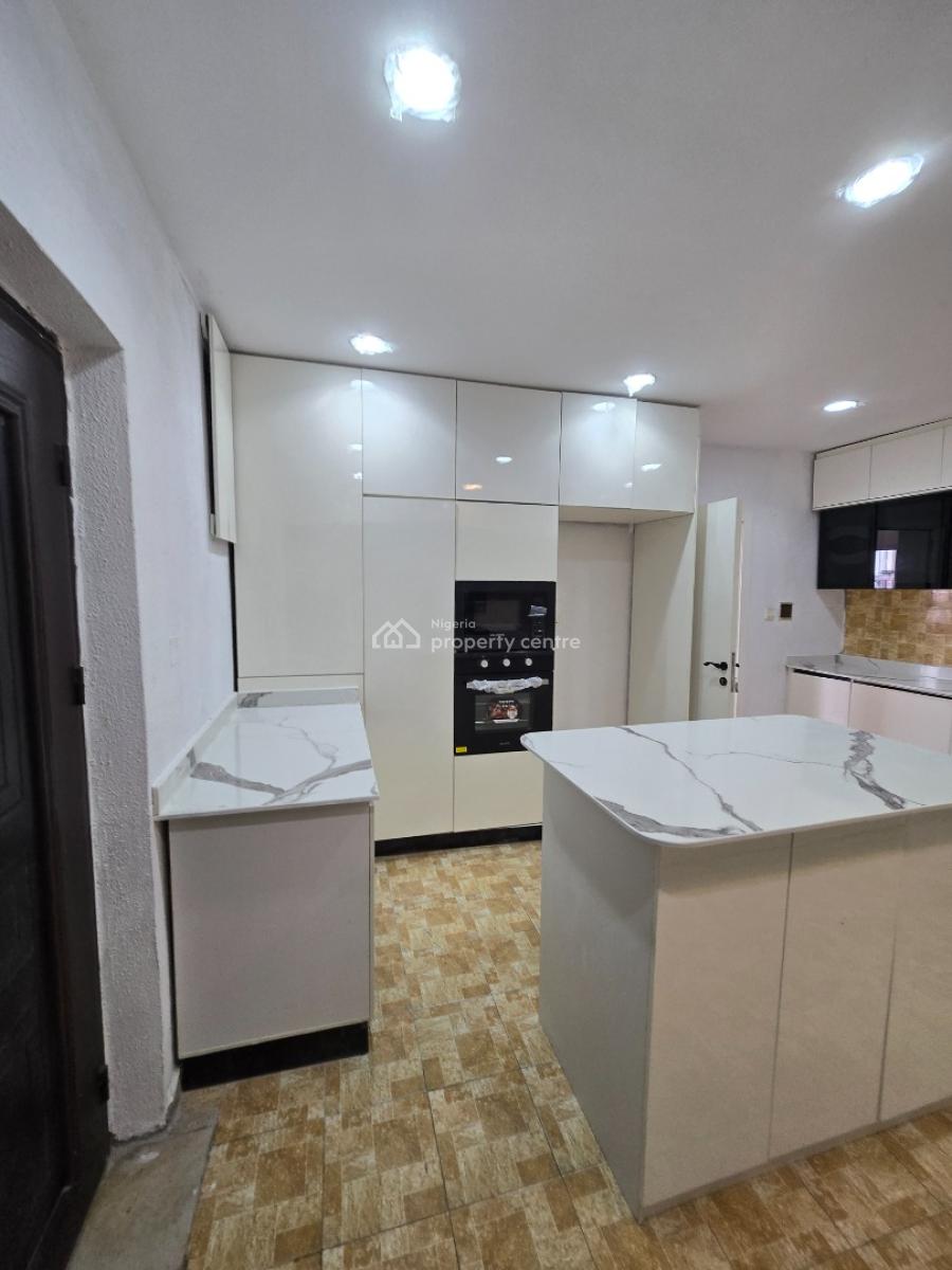 Standard 4-bedeoom Penthouse with Bq at Ikate, Prune Waterview Estate L, Garden-2 Estate Ikate, Ikate, Lekki, Lagos, Block of Flats for Sale