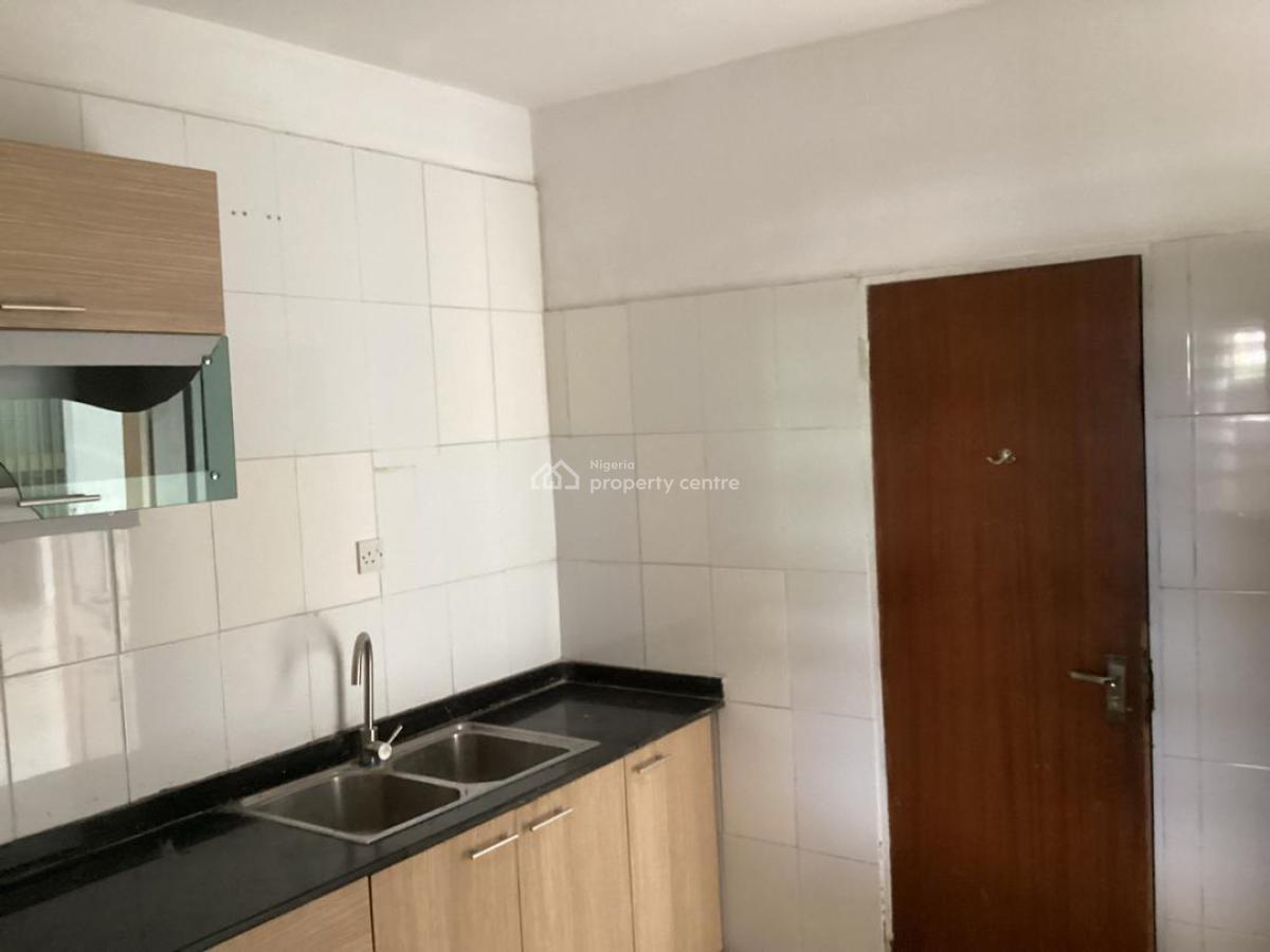 3 Bedroom Apartment with a Bq, Off Ikoyi Crescent, Ikoyi, Lagos, Flat / Apartment for Rent