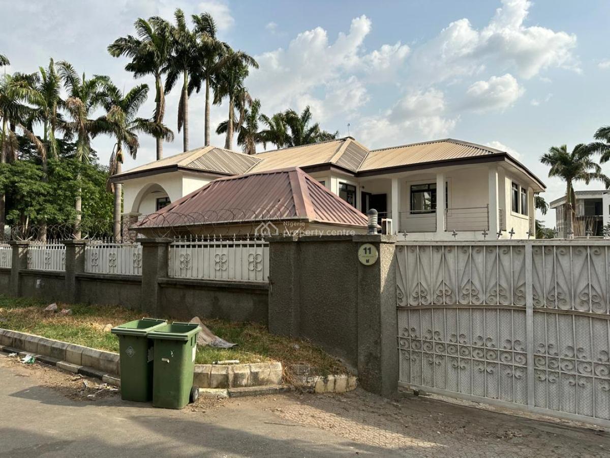 Well Renovated 5 Bedroom Mansion with 2 Bedroom Guest Chalet with 2roo, Maitama District Abuja Diplomatic Zone, Maitama District, Abuja, Detached Duplex for Rent