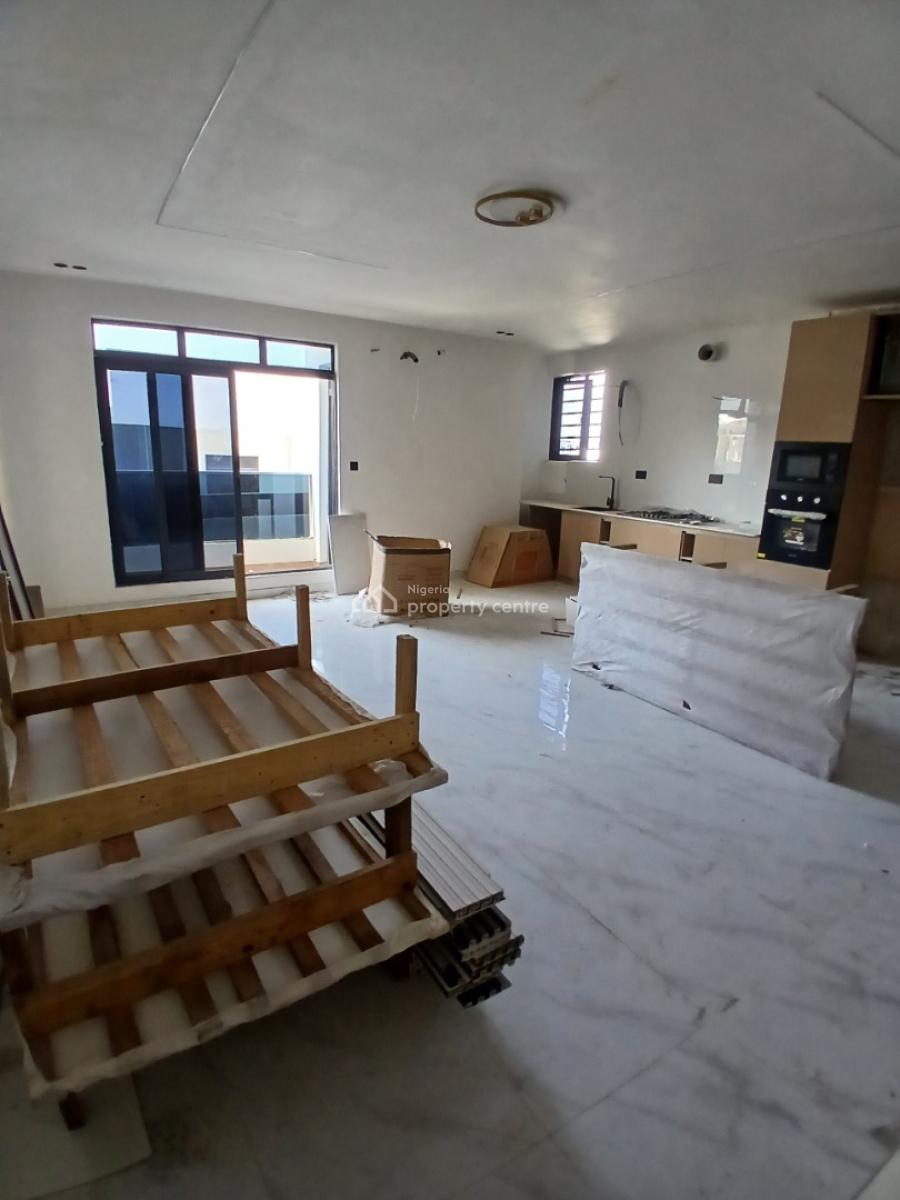 Serviced with 24/7 Power Supply 2 Bedroom En-suite Flat with an Open F, Ikate, Lekki, Lagos, Flat / Apartment for Sale