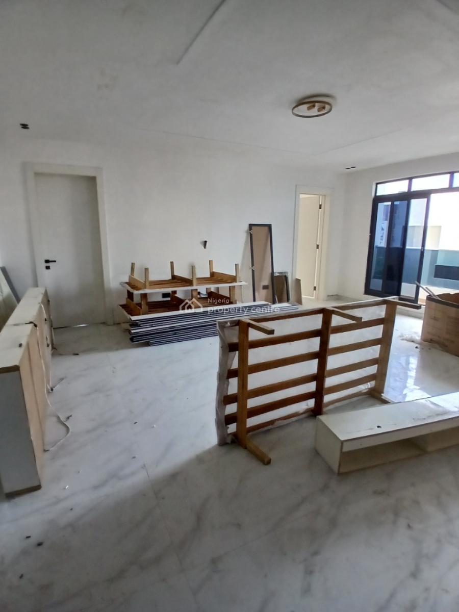 Serviced with 24/7 Power Supply 2 Bedroom En-suite Flat with an Open F, Ikate, Lekki, Lagos, Flat / Apartment for Sale