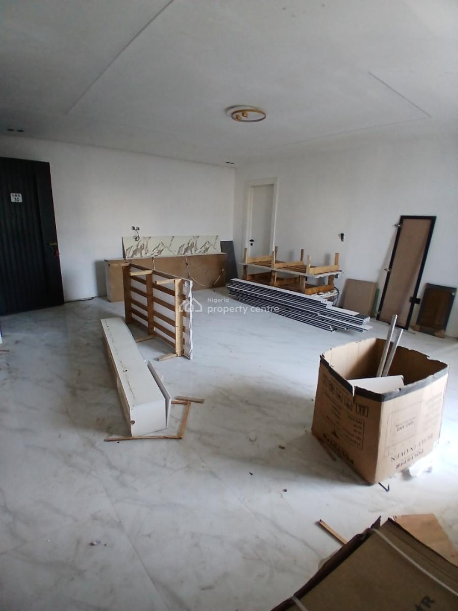 Serviced with 24/7 Power Supply 2 Bedroom En-suite Flat with an Open F, Ikate, Lekki, Lagos, Flat / Apartment for Sale