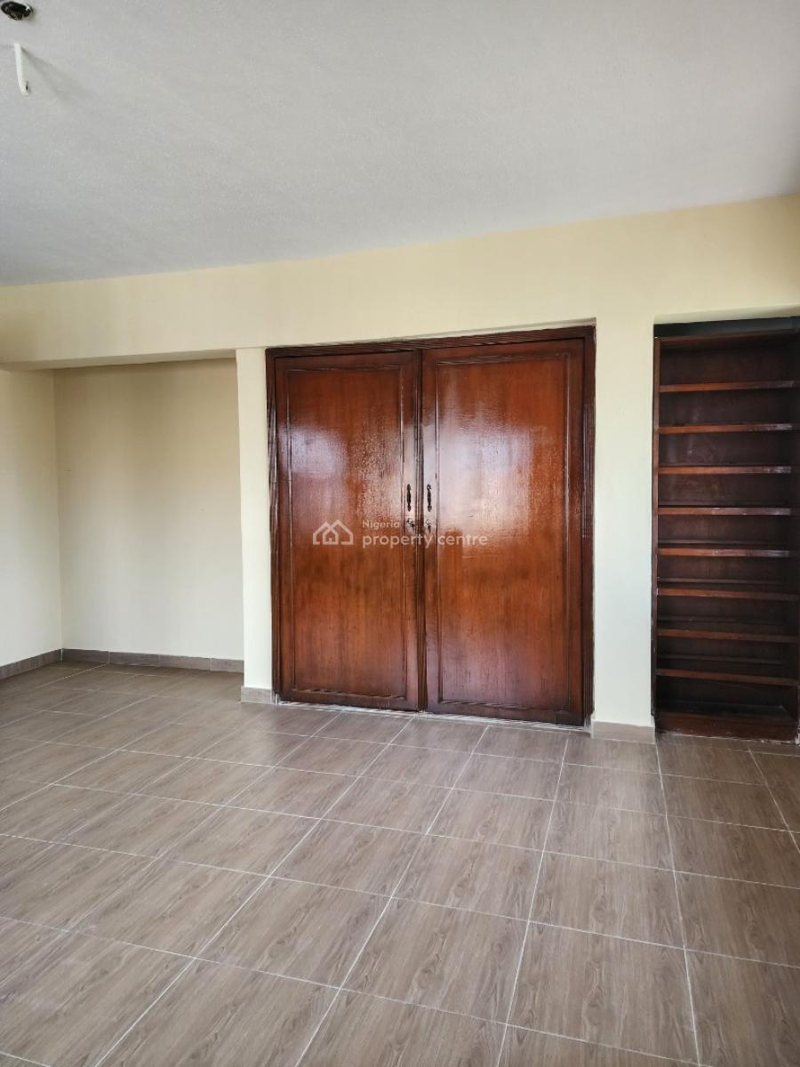 Luxury 3 Bedroom Flat Available in a Calm Area, Alagomeji, Alagomeji, Yaba, Lagos, Flat / Apartment for Rent