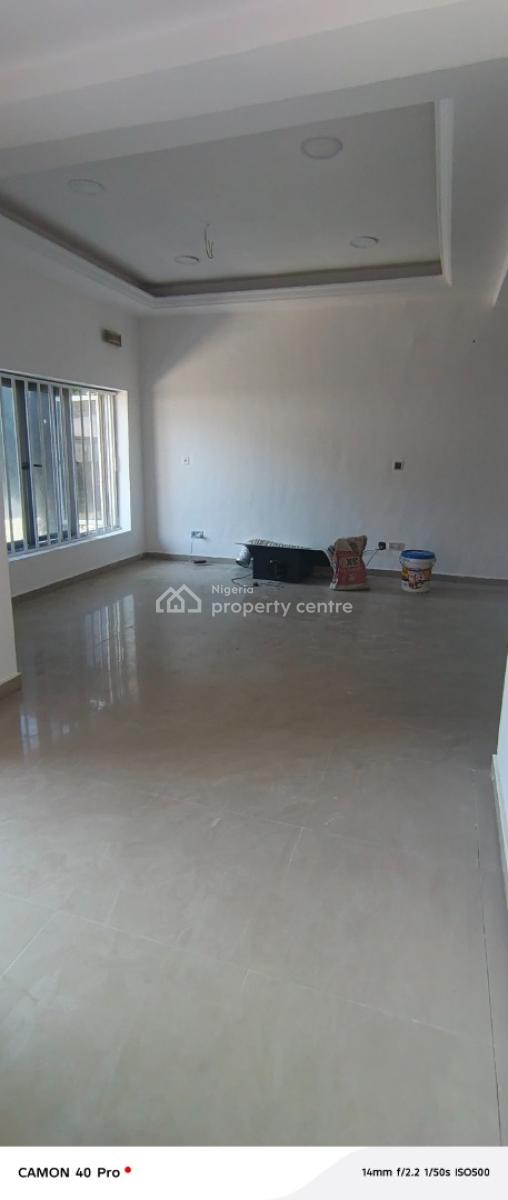 4bedroom Duplex in Lekki Right, By Maruwa Bus Stop, Lekki, Lagos, Terraced Duplex for Rent