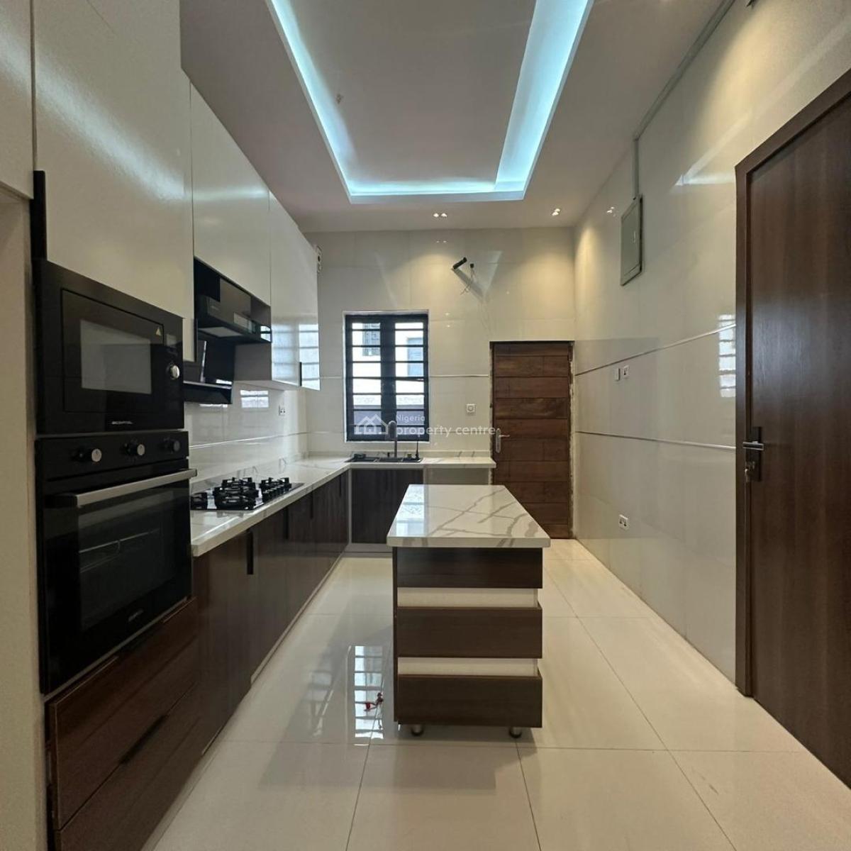 Luxurious 4 Bedroom Semi-detached Duplex with Bq, Chevron, Lekki, Lagos, Semi-detached Duplex for Sale