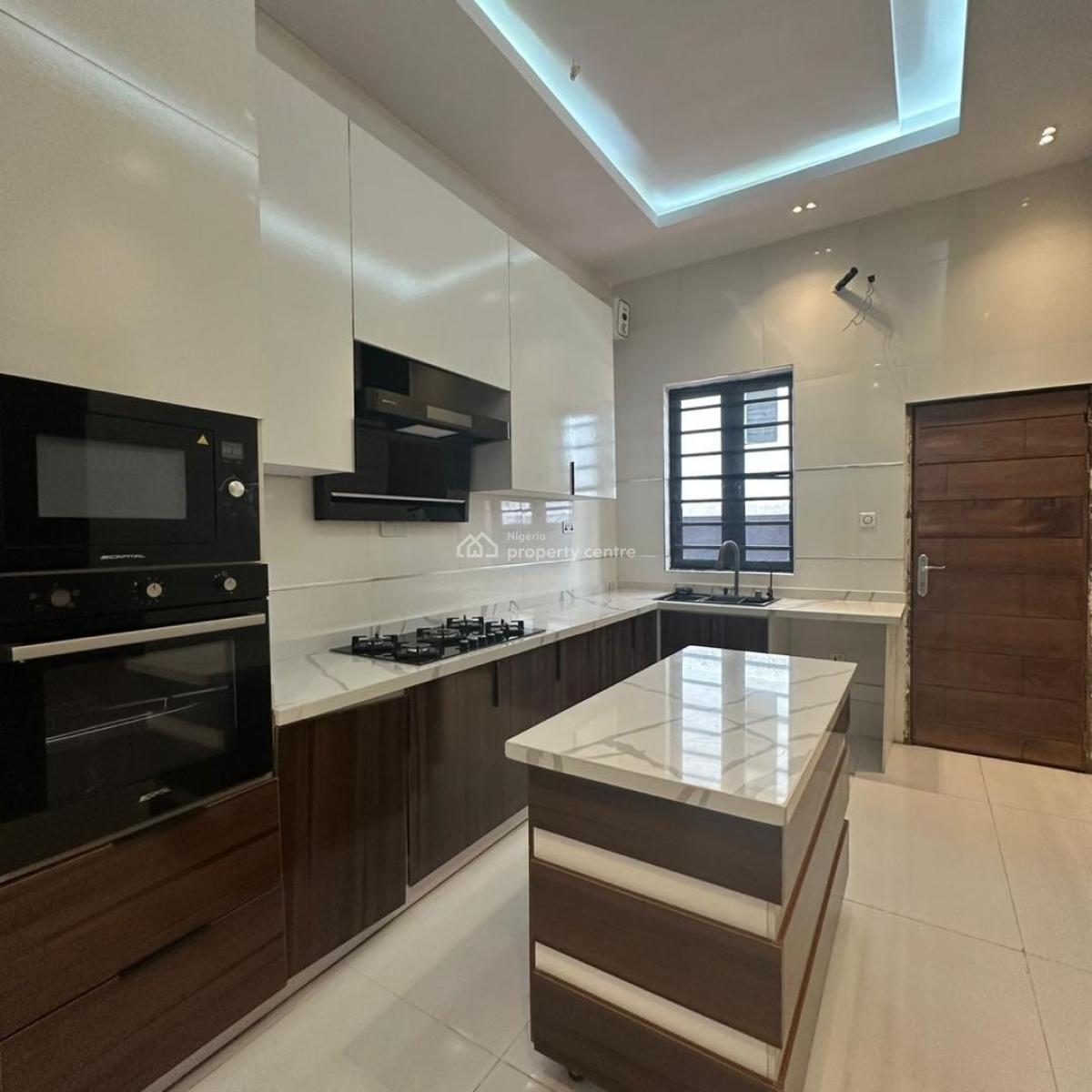 Luxurious 4 Bedroom Semi-detached Duplex with Bq, Chevron, Lekki, Lagos, Semi-detached Duplex for Sale