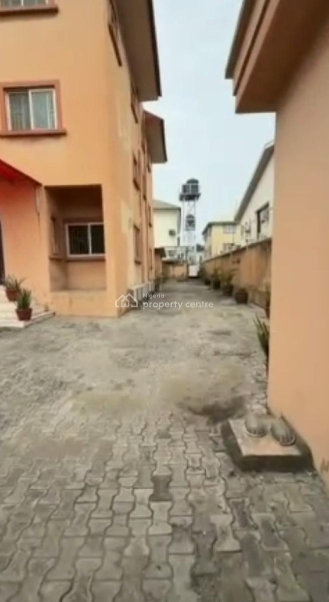 750 Sqm of Land with Two Structure, Lekki Phase 1, Lekki, Lagos, Mixed-use Land Joint Venture