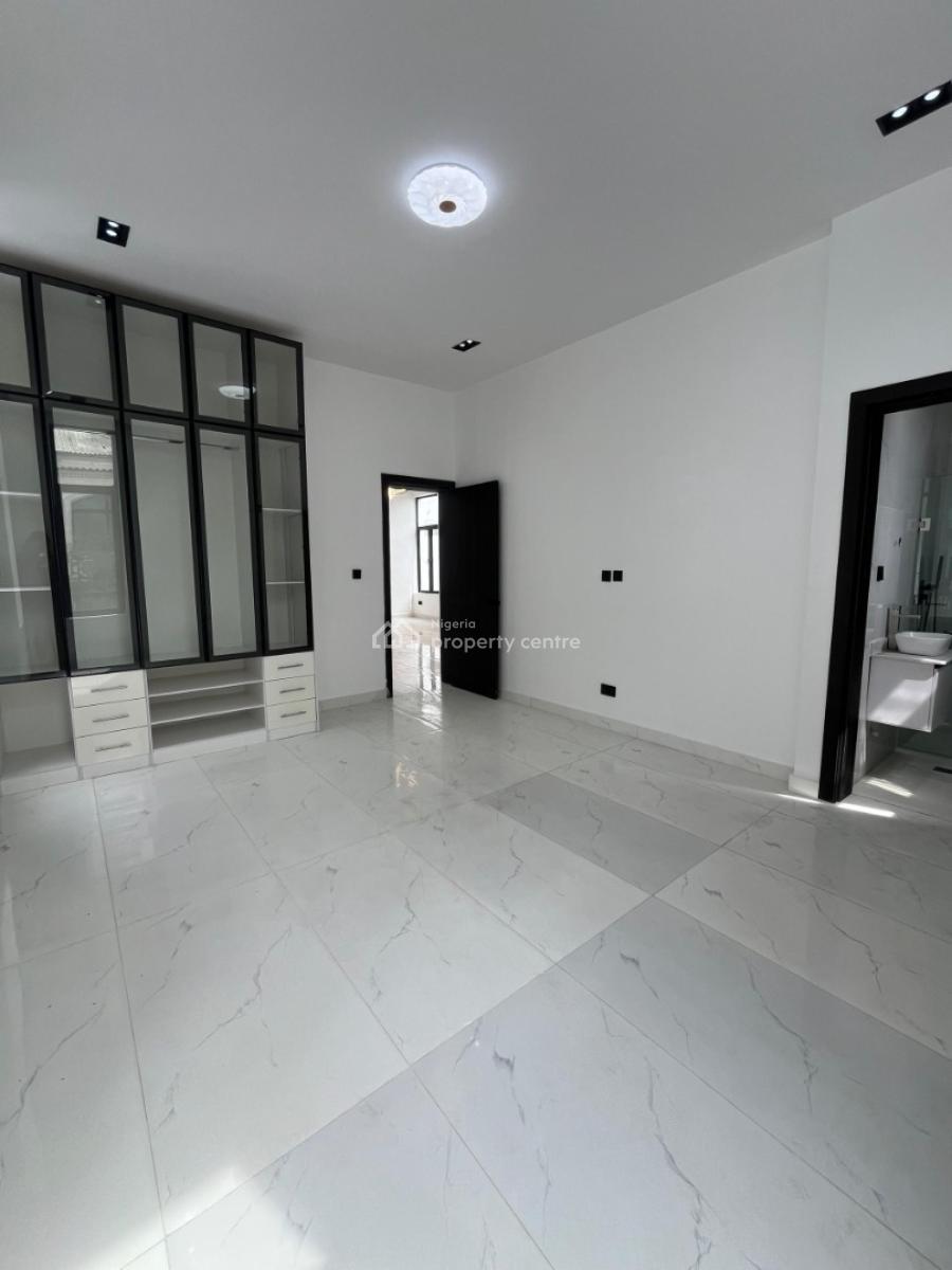 5 Bedrooms Fully Detached Duplex, Chevron, Lekki, Lagos, Detached Duplex for Sale