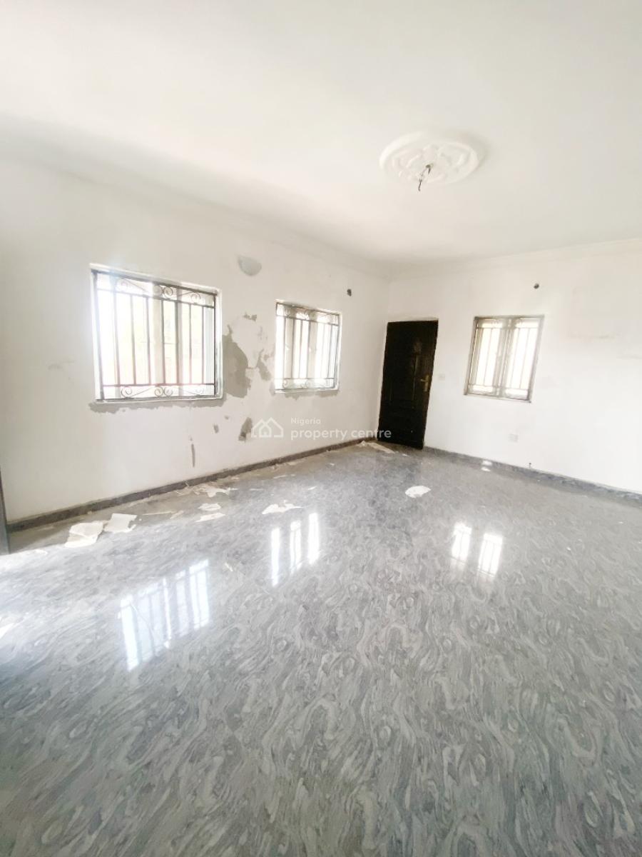 a Well Maintained Spacious 3 Bedroom Flat, Gra Phase 1, Magodo, Lagos, Flat / Apartment for Rent