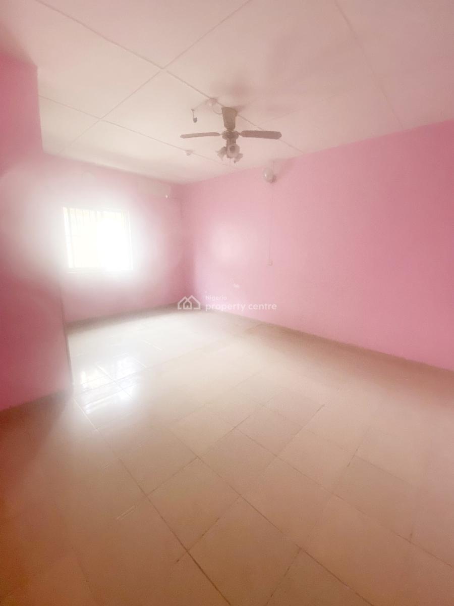 Luxury 3 Bedroom Flat, Gra Phase 1, Magodo, Lagos, Flat / Apartment for Rent