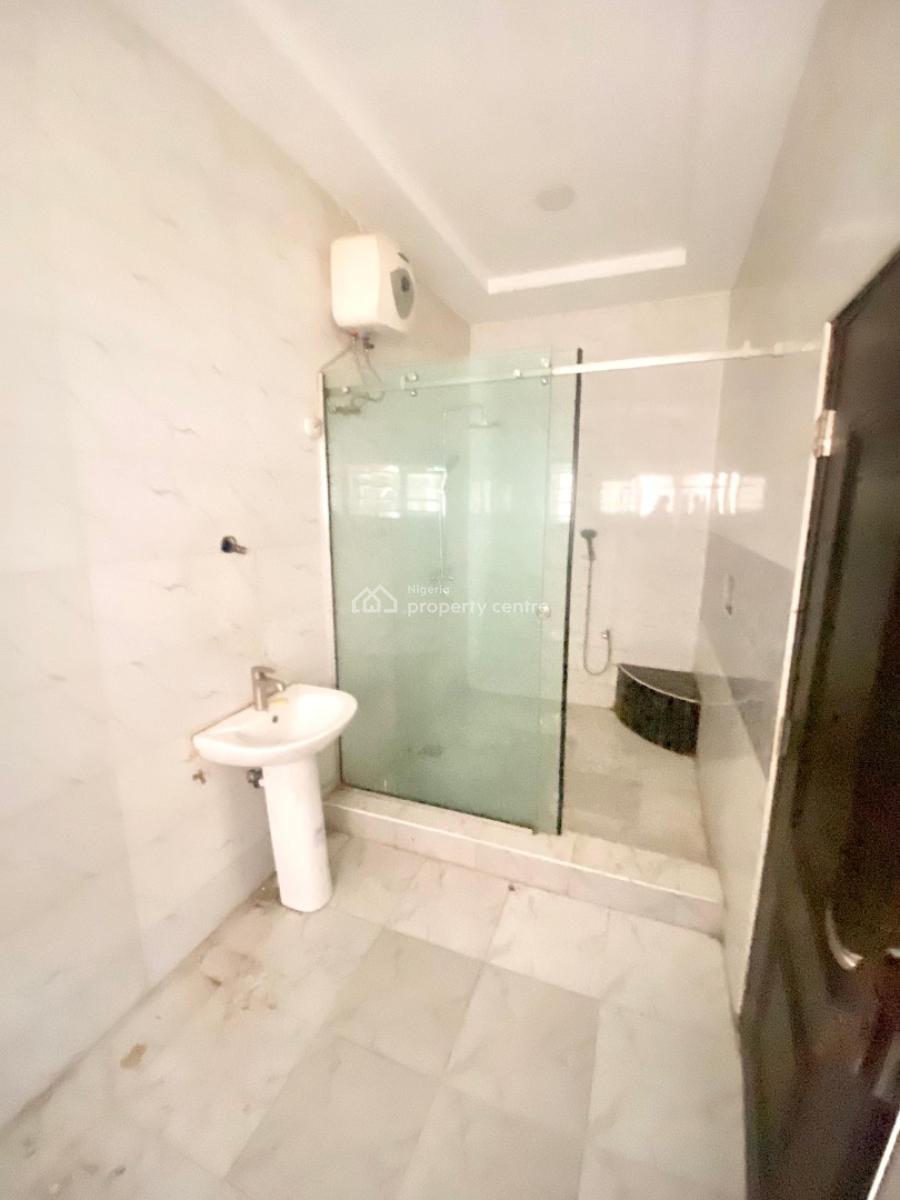 Modern 2 Bedroom Spacious Apartments with Bq Available, Vgc, Vgc, Lekki, Lagos, Flat / Apartment for Rent