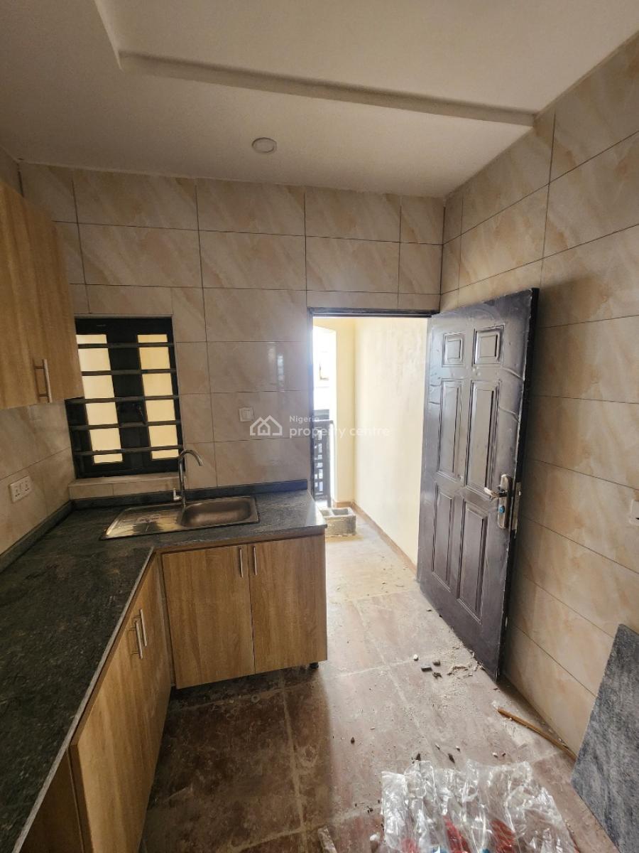 Luxury One Bedroom Block of Flat, News Engineering Dawaki, Dawaki, Gwarinpa, Abuja, Flat / Apartment for Rent