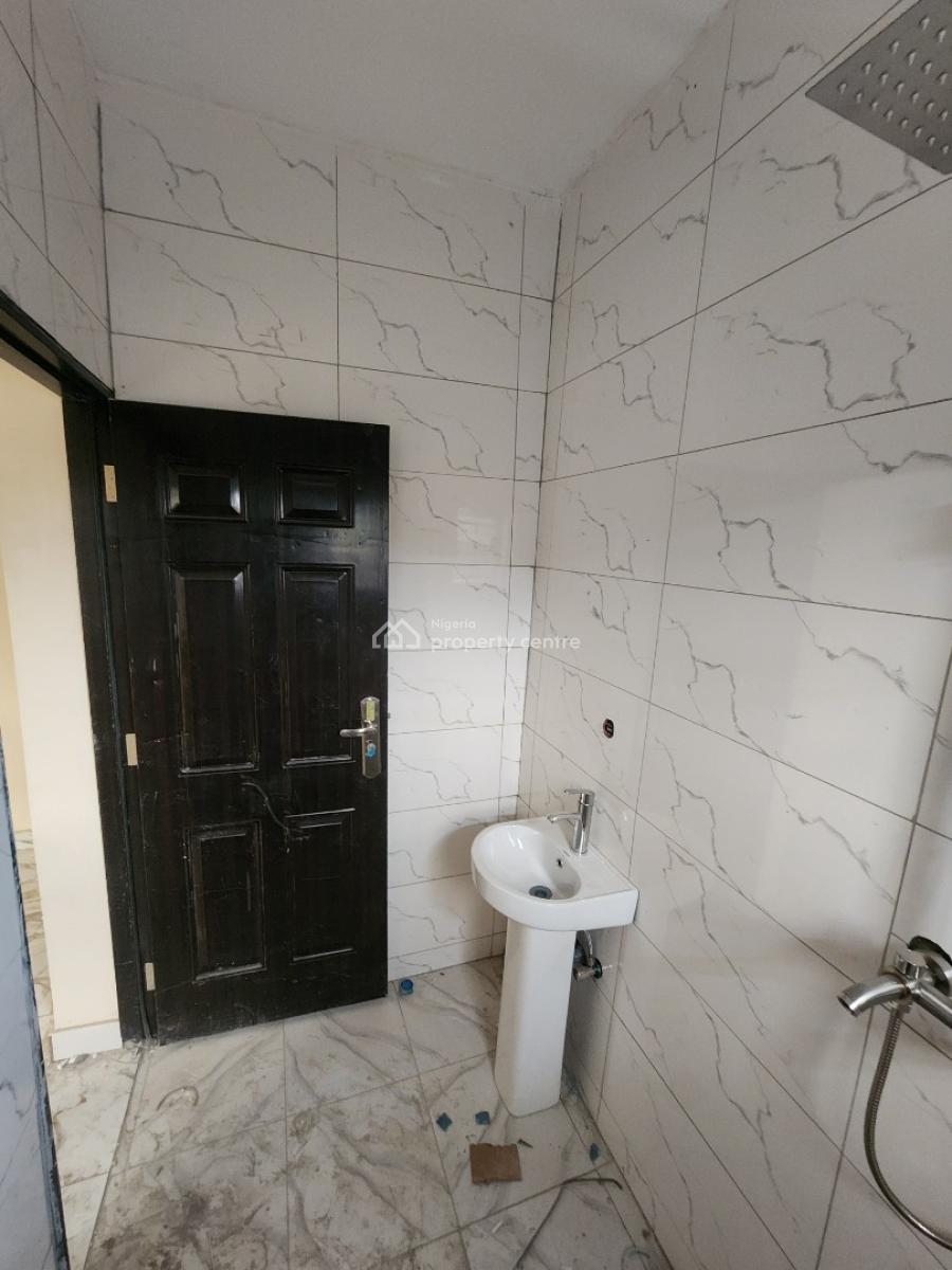 Luxury One Bedroom Block of Flat, News Engineering Dawaki, Dawaki, Gwarinpa, Abuja, Flat / Apartment for Rent