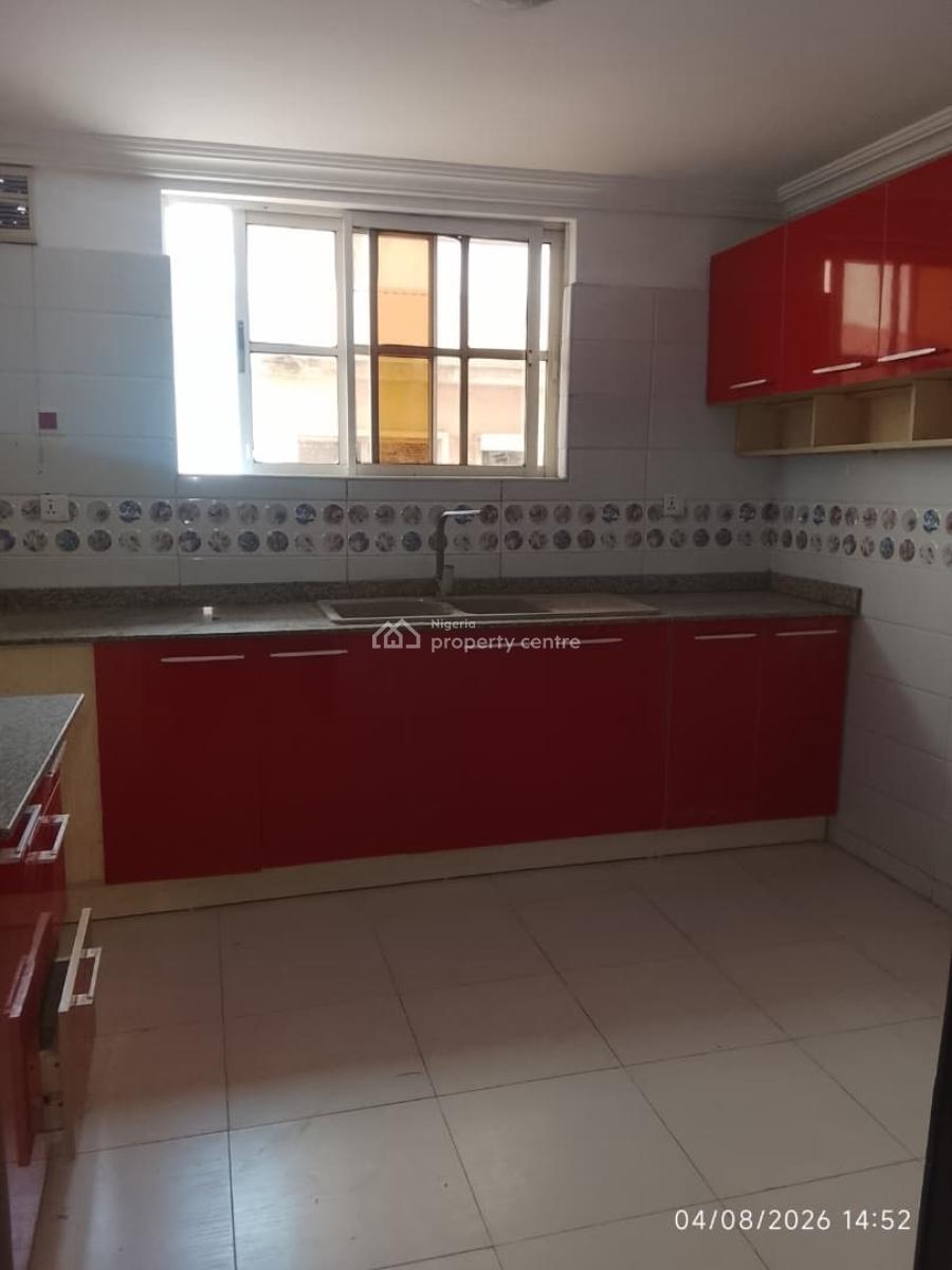 Spacious Serviced 3-bedroom Apartment, Lekki Phase 1, Lekki Phase 1, Lekki, Lagos, Flat / Apartment for Rent