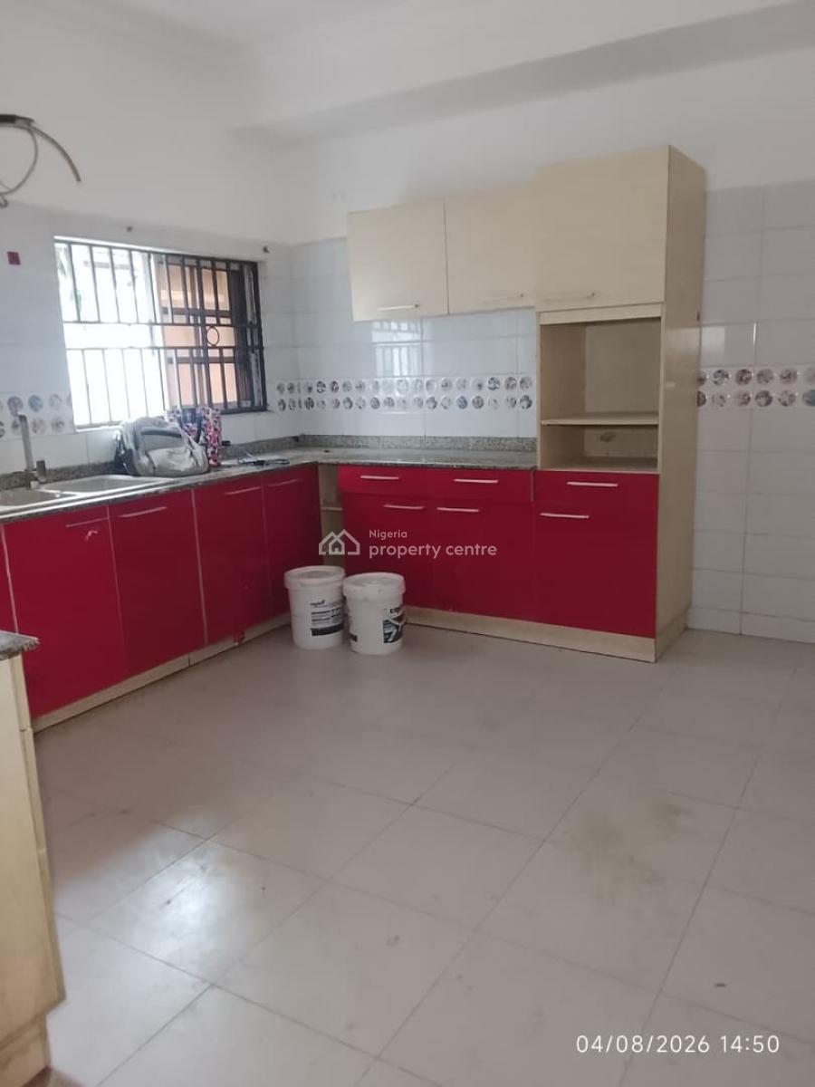 Spacious Serviced 3-bedroom Apartment, Lekki Phase 1, Lekki Phase 1, Lekki, Lagos, Flat / Apartment for Rent