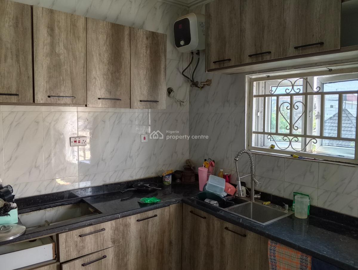 3 Bedrooms Flat, Femi Gbajabiamila Street, Jahi, Abuja, Flat / Apartment for Rent