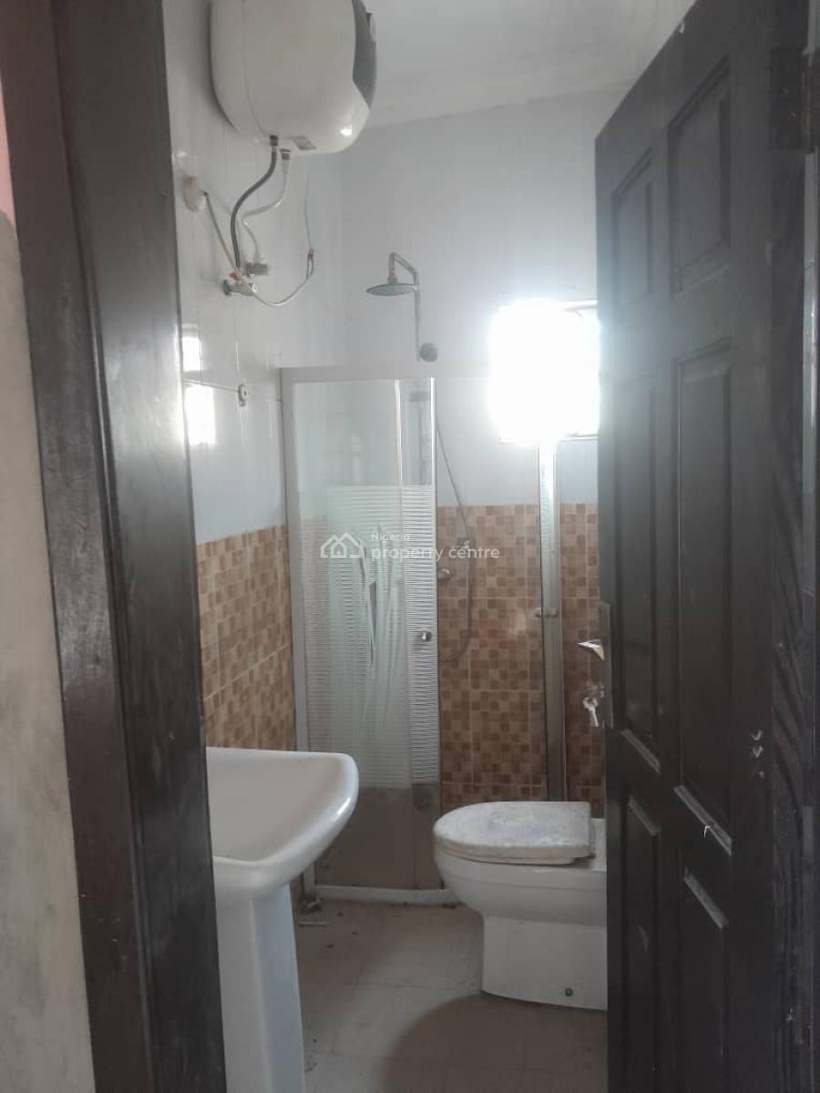 Spacious 3 Bedroom Bungalow in a Spacious Compound, Majek, Abijo, Lekki, Lagos, Detached Bungalow for Rent