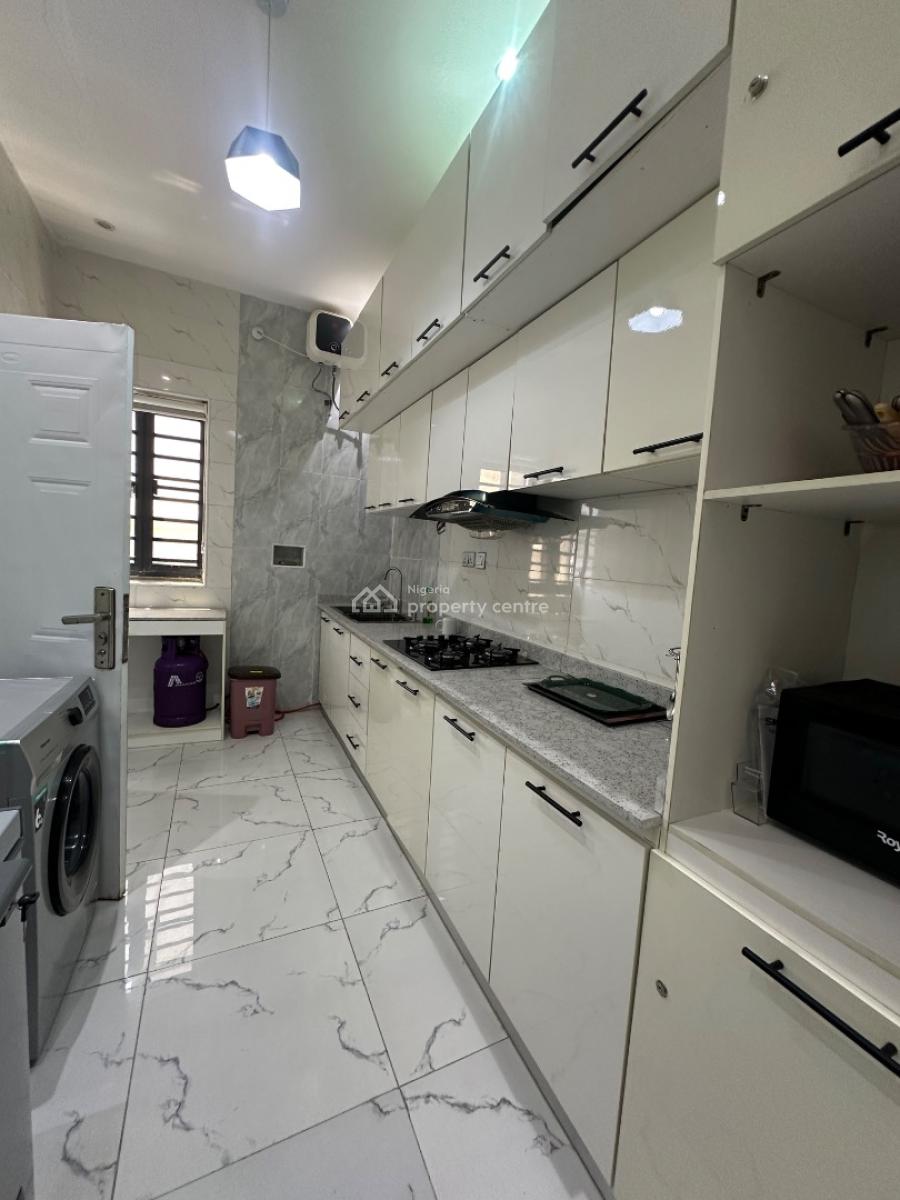 Beautifully and Fully Furnished 2bed, Ologolo, Lekki, Lagos, Flat / Apartment for Rent