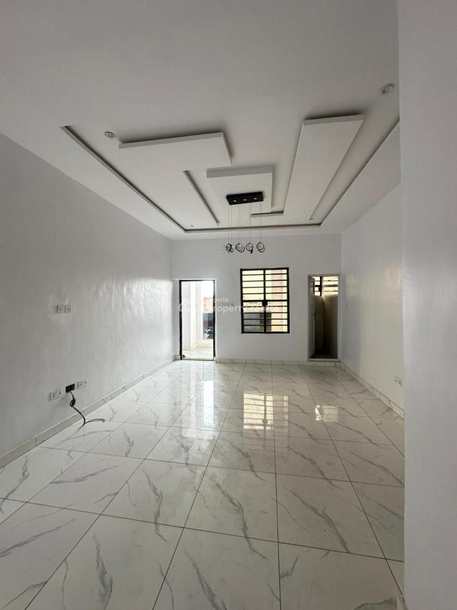 Newly Built 3 Bedroom Apartment Surulere, Surulere Lagos, Surulere, Lagos, Block of Flats for Sale