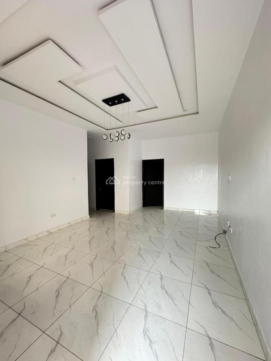 Newly Built 3 Bedroom Apartment Surulere, Surulere Lagos, Surulere, Lagos, Block of Flats for Sale