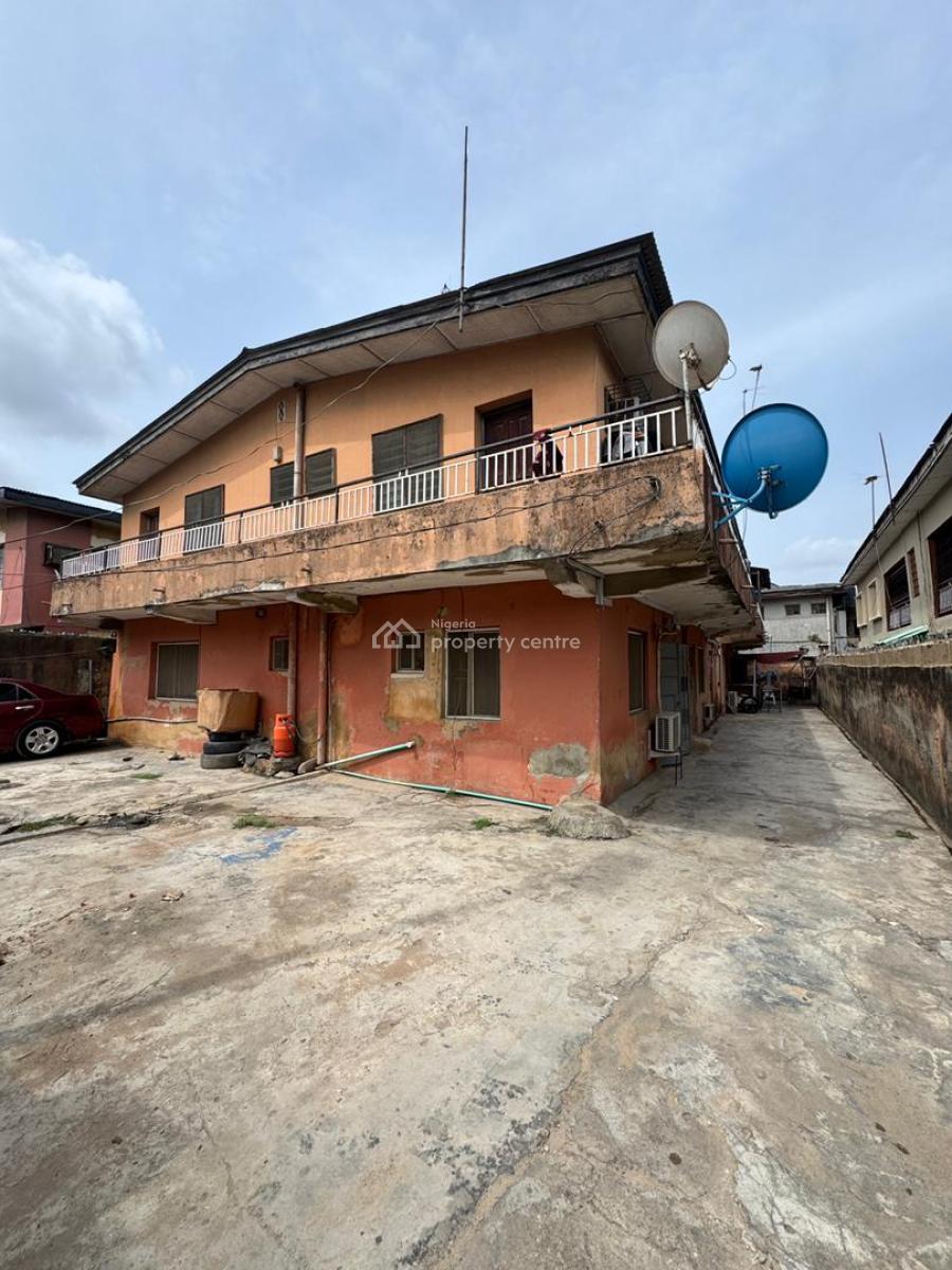 a Building with 3 Nos of 3 Bed, 1 2 Bed & 1 Studio in Strategic Area, Off Adekunle Kuye, Surulere, Lagos, Block of Flats for Sale