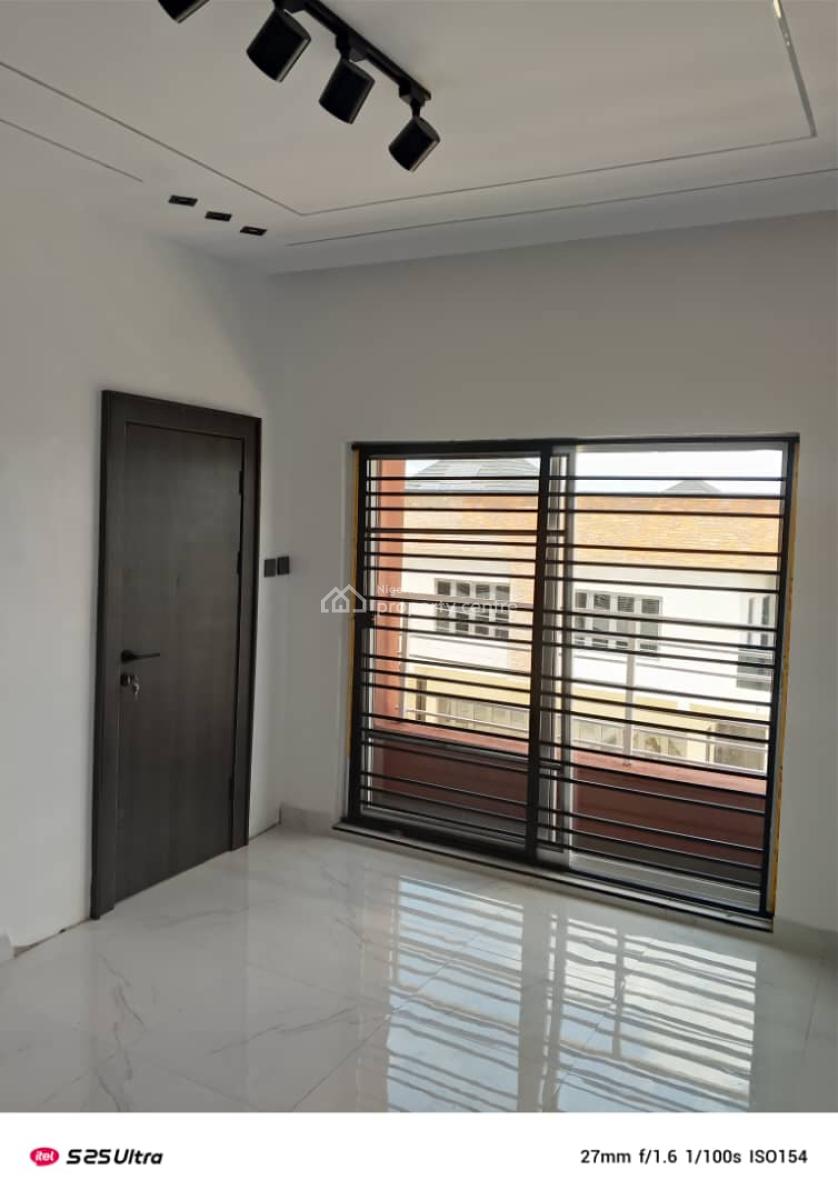 Brand New 2 Bedroom Flat, Awoyaya, Ajah, Lagos, Flat / Apartment for Rent