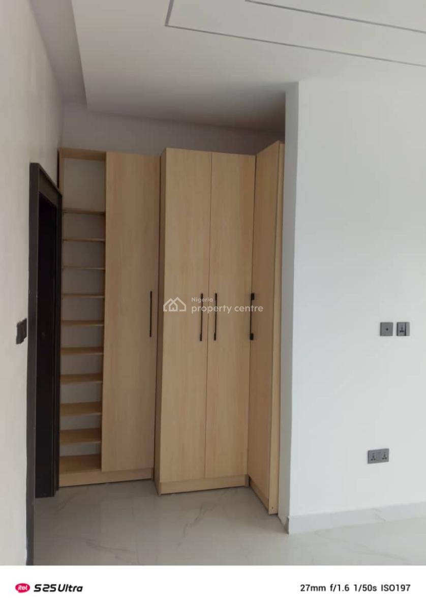 Brand New 2 Bedroom Flat, Awoyaya, Ajah, Lagos, Flat / Apartment for Rent