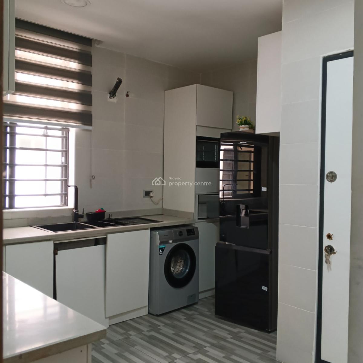 Spacious 2-bedroom Flat, Ikate, Lekki, Lagos, Flat / Apartment for Rent
