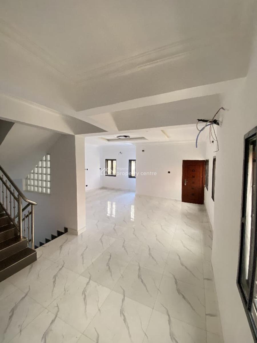 Amazing 4 Bedroom Semi Detached Duplex with Bq, Chevron Drive, Lekki Expressway, Lekki, Lagos, Semi-detached Duplex for Rent