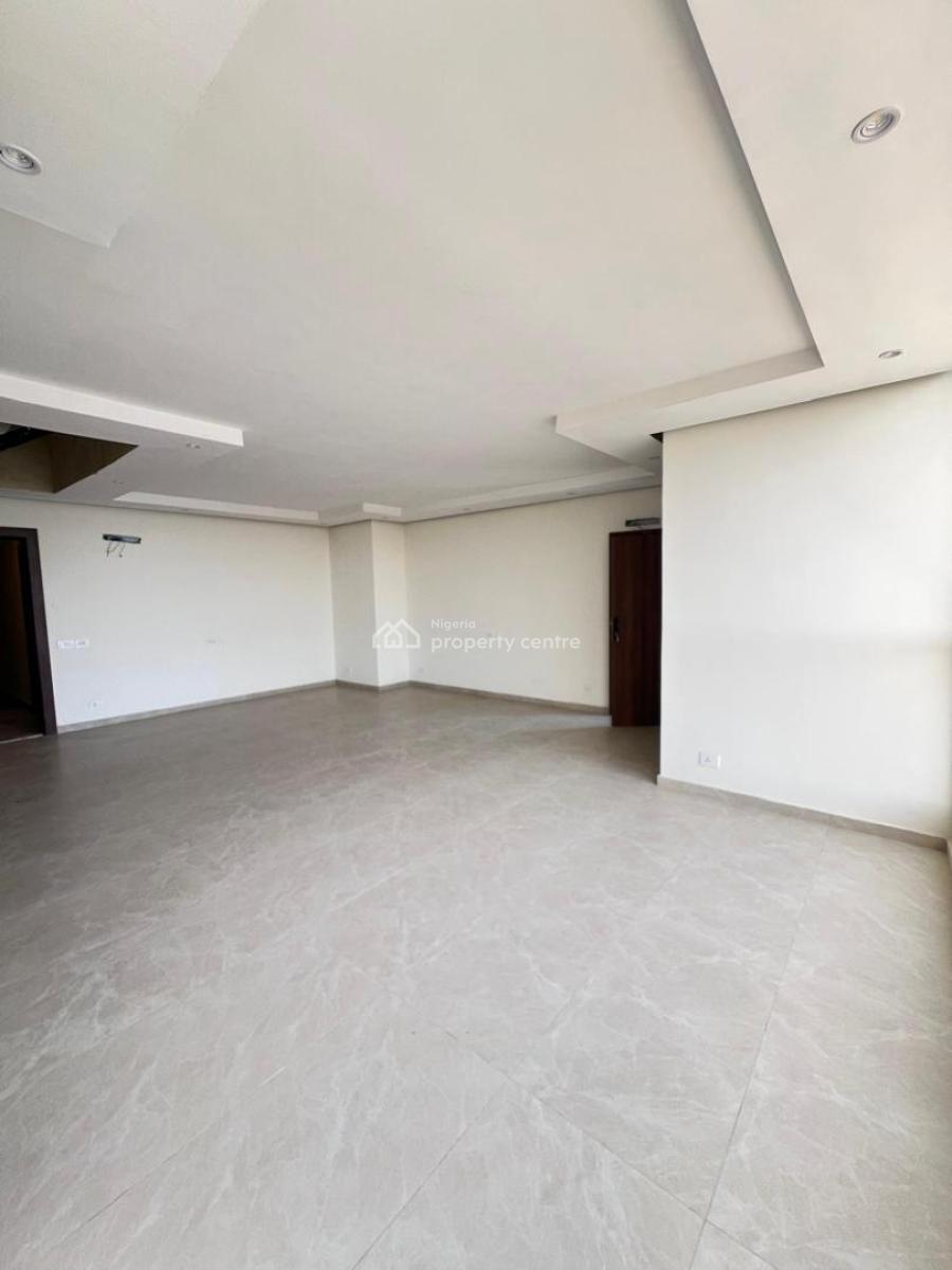 Fantastic 4bedroom Penthouse with Swimming Pool & Gym, in Vi, Victoria Island (vi), Lagos, Block of Flats for Sale