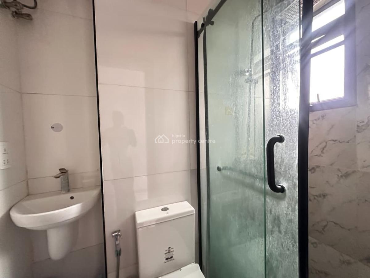 Luxury 2 Bedroom Apartment, Ologolo, Ologolo, Lekki, Lagos, Flat / Apartment for Rent