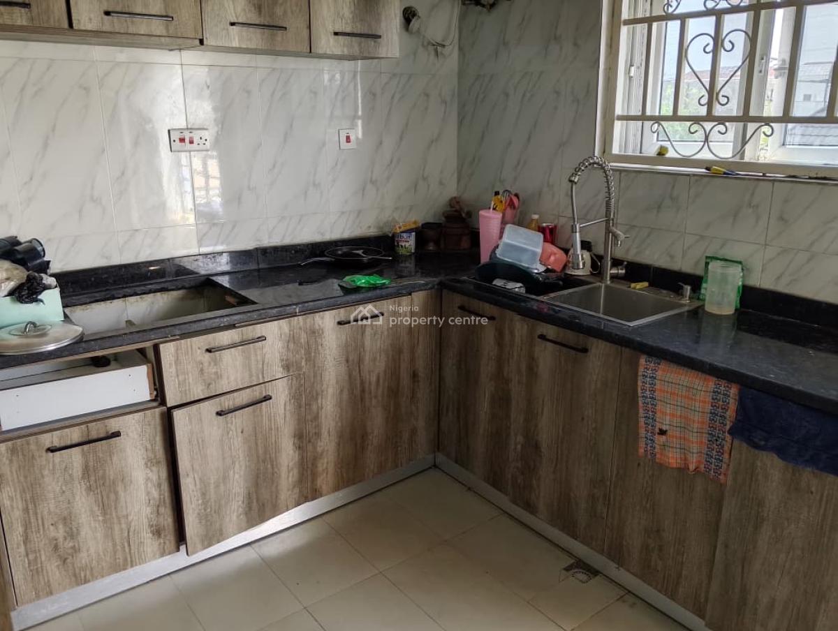 3 Bedrooms Flat (1st Floor), Jahi Gilmor, Jahi, Abuja, Flat / Apartment for Rent