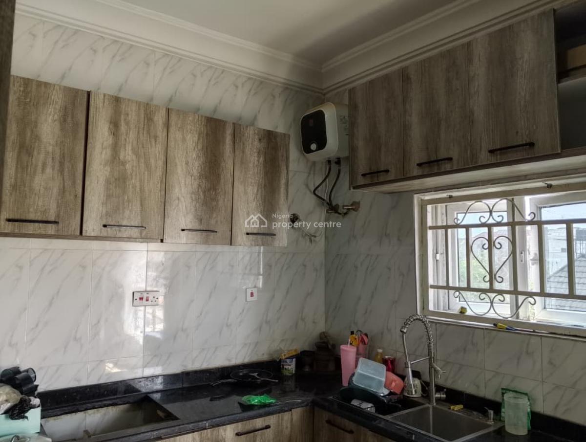 3 Bedrooms Flat (1st Floor), Jahi Gilmor, Jahi, Abuja, Flat / Apartment for Rent