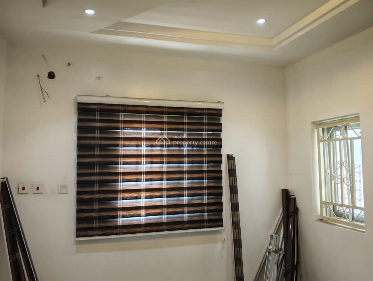 3 Bedrooms Flat (1st Floor), Jahi Gilmor, Jahi, Abuja, Flat / Apartment for Rent