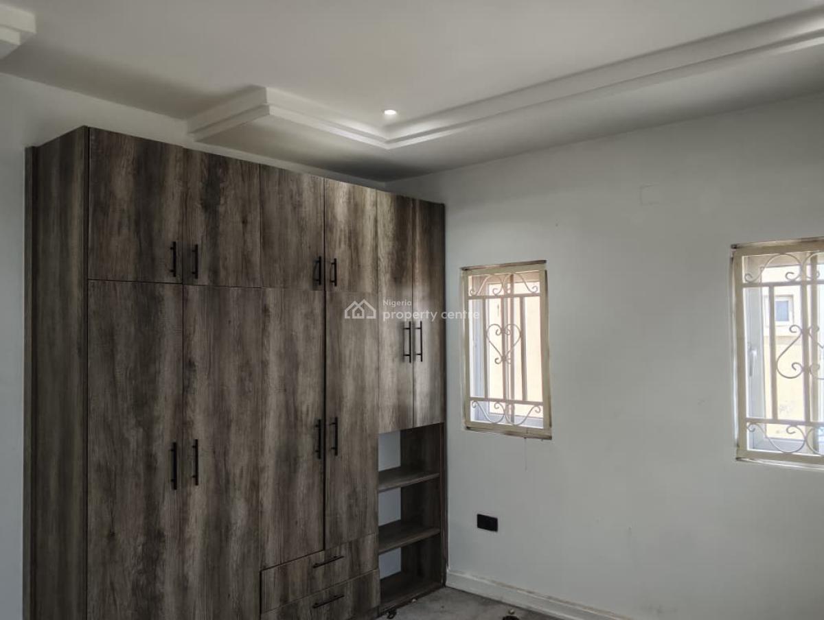 3 Bedrooms Flat (1st Floor), Jahi Gilmor, Jahi, Abuja, Flat / Apartment for Rent