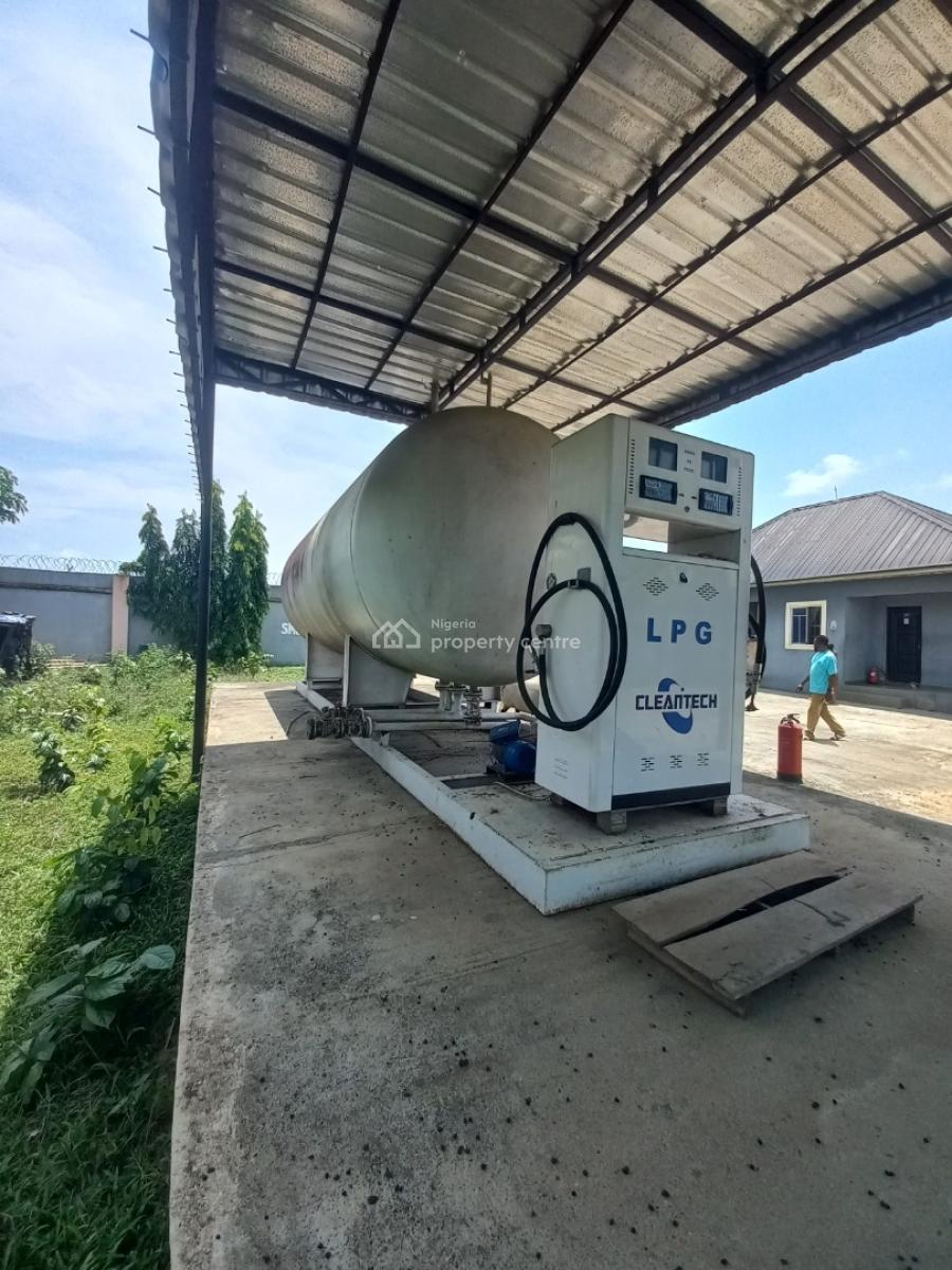 a Lucrative Investment Opportunity, Gas Filling Plant, Aluu Off Obirikwere-airport Road, Port Harcourt, Rivers, Filling Station for Sale