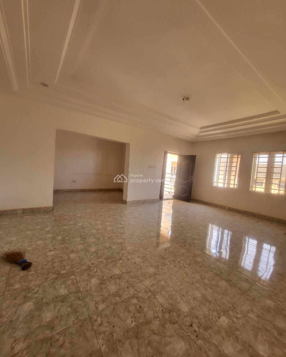 Luxurious Massive 2bedroom Flat, By American International School, Durumi, Abuja, Flat / Apartment for Rent