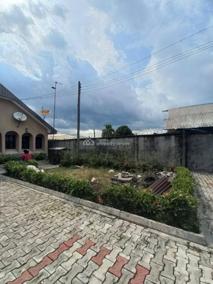 3 Bedroom Detached Bungalow with 1 Bedroom Flat, Off Amadi Roundabout/ Odili Road, Trans Amadi, Port Harcourt, Rivers, Detached Bungalow for Sale