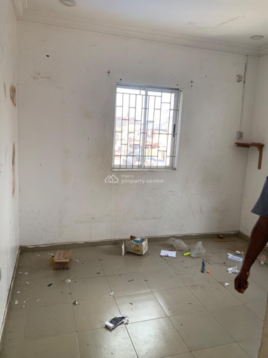 Luxury Mini Flat, Olowora, Magodo, Lagos, Mini Flat (room and Parlour) for Rent