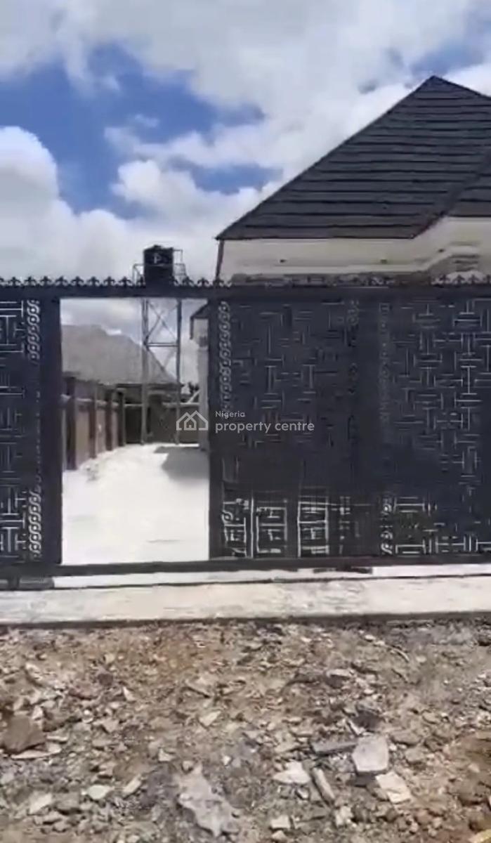 Luxury 3 Bedroom Bungalow with Excellent Facilities in Lugbe -abuja, Lugbe District. Abuja - Nigeria., Sabon Lugbe, Lugbe District, Abuja, Detached Bungalow for Sale