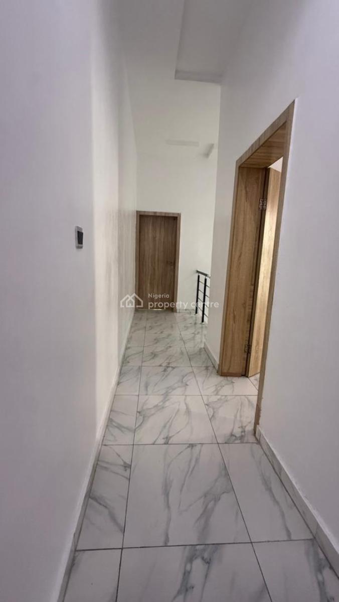 4-bedroom Semi-detached Duplex, in a Prestigious Estate in Ikota Lagos, Lekki, Lagos, Semi-detached Duplex for Rent