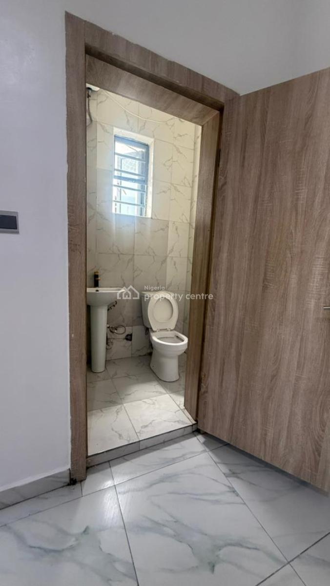4-bedroom Semi-detached Duplex, in a Prestigious Estate in Ikota Lagos, Lekki, Lagos, Semi-detached Duplex for Rent