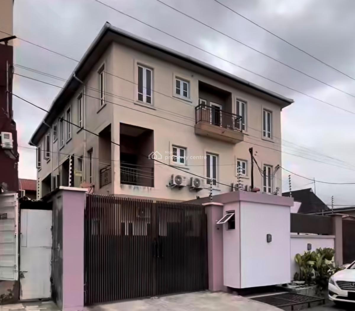 4bedroom Terrace Duplex in a Prime Location, Gbagada, Lagos, Terraced Duplex for Sale