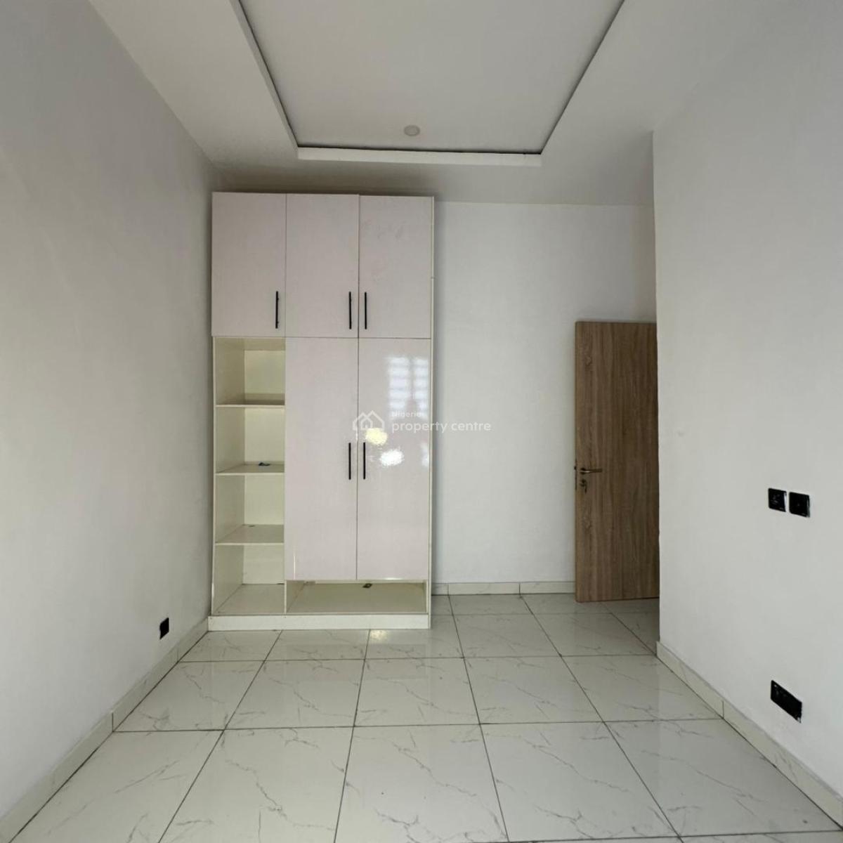 4 Bedroom Semi-detached Duplex with Bq, Ikate, Lekki, Lagos, Semi-detached Duplex for Sale