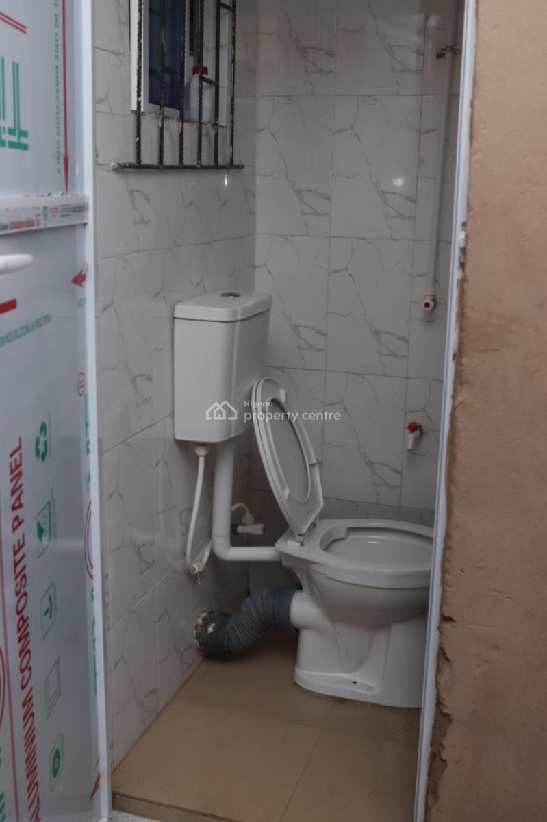 Luxury Self Room Iju Ishaga, 1 Henry Close Off Ifelodun Iju Eliot Bus Stop, Iju-ishaga, Agege, Lagos, Self Contain (single Rooms) for Rent