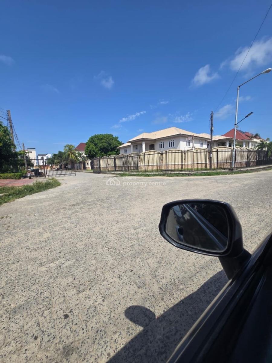 Conner Piece Fully Detached Duplex Setting on 700sqm, Lekki Phase 1, Lekki, Lagos, Detached Duplex for Sale